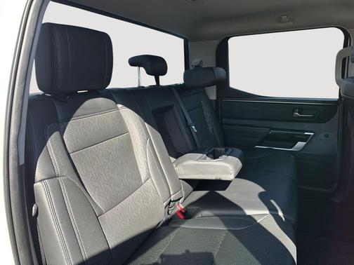 Ice Cap 2024 Toyota Tundra Limited