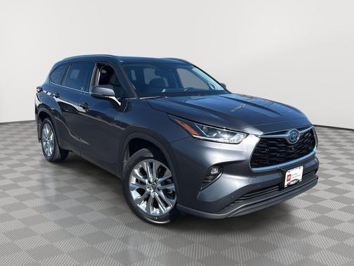 Magnetic Gray Metallic 2021 Toyota Highlander Hybrid Limited