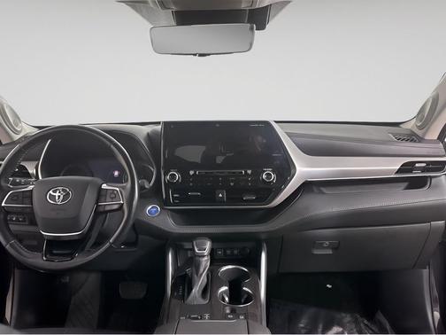 2020 Toyota Highlander Hybrid Platinum