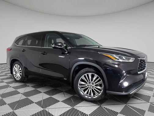 2020 Toyota Highlander Hybrid Platinum