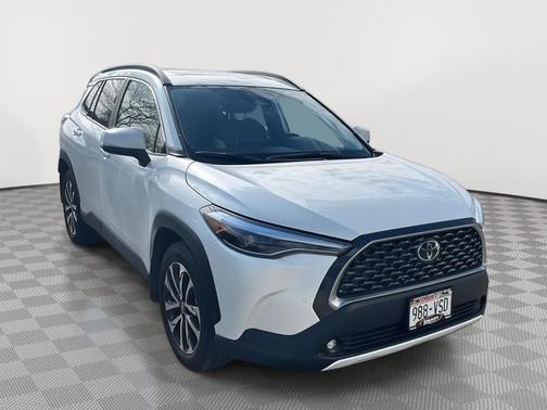 Wind Chill Pearl 2023 Toyota Corolla Cross XLE