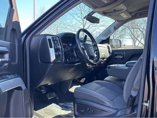 2019 Chevrolet Silverado 1500 2LT