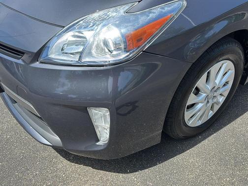 Winter Gray Metallic 2014 Toyota Prius Plug-in Advanced