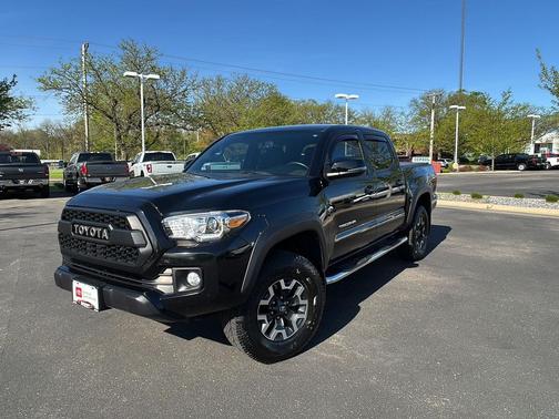 Black 2017 Toyota Tacoma TRD Off Road