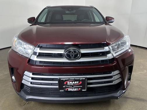 Ooh La La Rouge Mica 2019 Toyota Highlander XLE