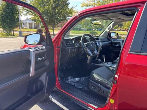 2014 Toyota 4Runner SR5