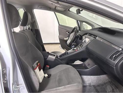 2014 Toyota Prius Plug-in Base