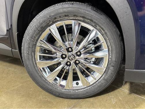 2025 Toyota Grand Highlander Platinum