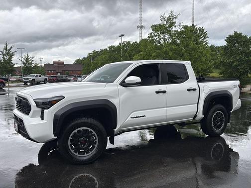 Ice Cap 2024 Toyota Tacoma TRD Off Road