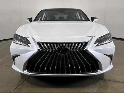 2024 Lexus ES 350 Ultra Luxury