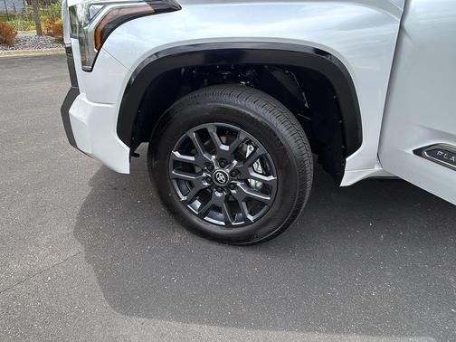 Wind Chill Pearl 2026 Toyota Tundra Platinum