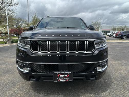 Diamond Black Crystal Pearlcoat 2024 Jeep Wagoneer L Series I 4x4