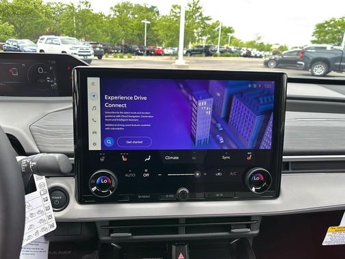 Overcast 2026 Toyota C-HR XSE