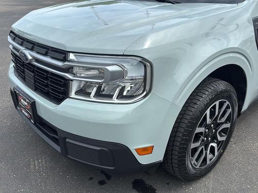 Cactus Gray 2024 Ford Maverick Lariat
