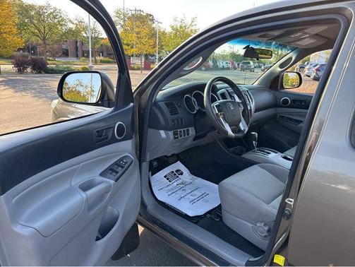 2015 Toyota Tacoma Base