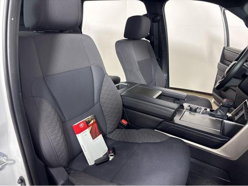 2025 Toyota Sequoia SR5