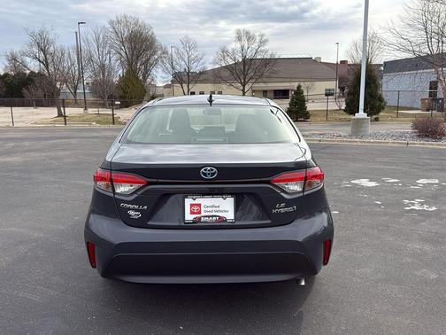 2024 Toyota Corolla Hybrid LE