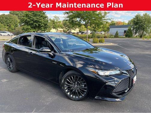 2021 Toyota Avalon Hybrid XSE