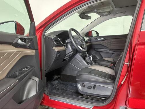 2024 Volkswagen Taos 1.5T SEL