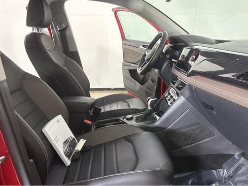 2024 Volkswagen Taos 1.5T SEL