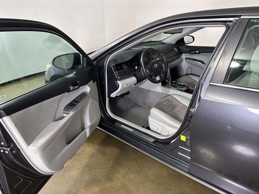 Magnetic Gray Metallic 2013 Toyota Camry Hybrid