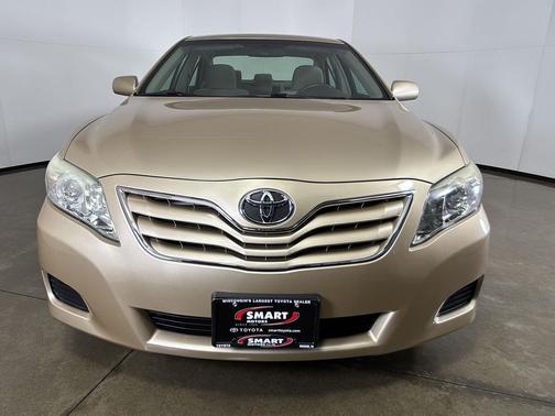 Sandy Beach Metallic 2011 Toyota Camry LE