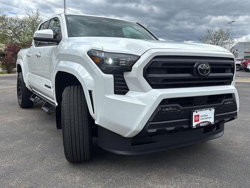 Ice Cap 2025 Toyota Tacoma SR5