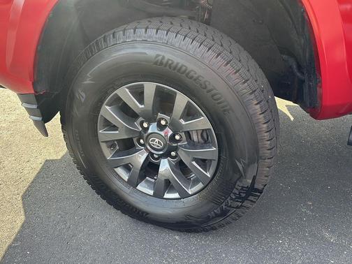 Barcelona Red Metallic 2023 Toyota Tacoma SR5