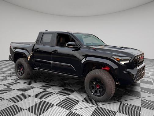 2025 Toyota Tacoma Hybrid TRD Pro