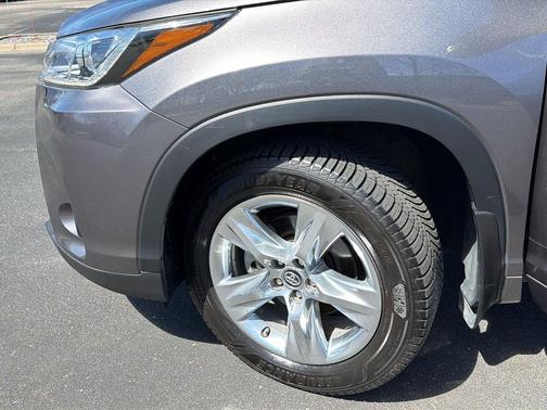 Predawn Gray Mica 2018 Toyota Highlander Limited