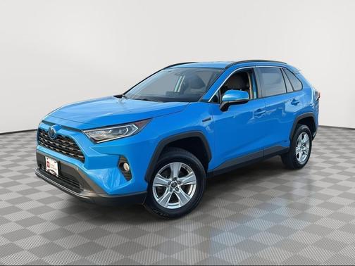 2021 Toyota RAV4 Hybrid XLE