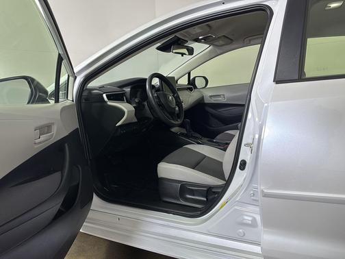 Wind Chill Pearl 2024 Toyota Corolla Hybrid LE