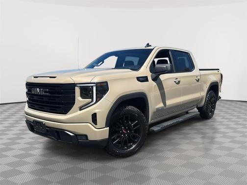 Desert Sand Metallic 2022 GMC Sierra 1500 Elevation