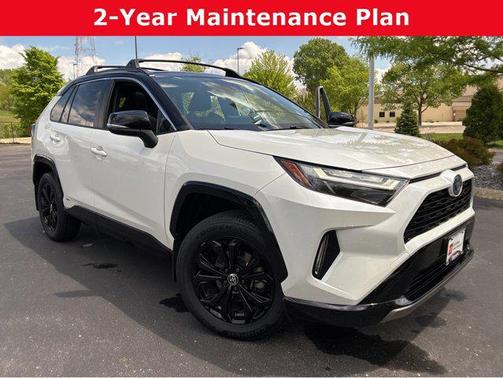 2022 Toyota RAV4 Hybrid SE