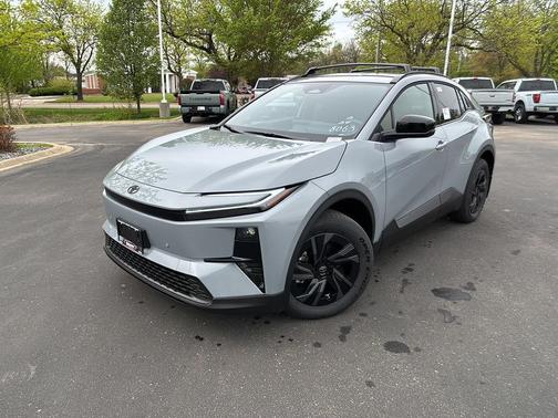 Cement 2026 Toyota C-HR SE