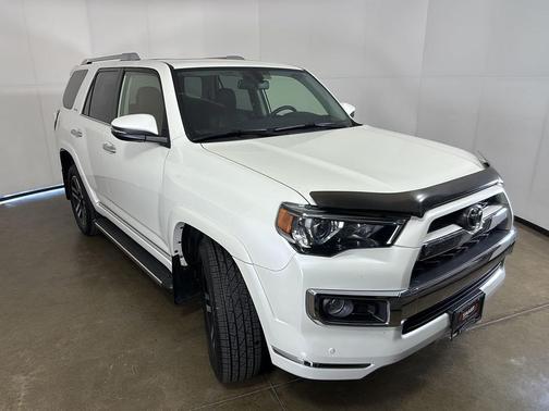 Blizzard Pearl 2019 Toyota 4Runner Limited