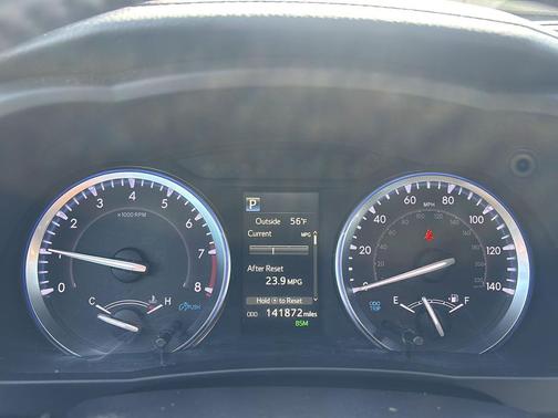 Salsa Red Pearl 2019 Toyota Highlander SE