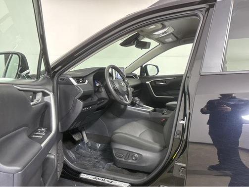 2025 Toyota RAV4 Hybrid Woodland Edition