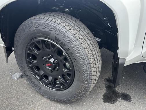Ice Cap 2026 Toyota Tacoma TRD Sport