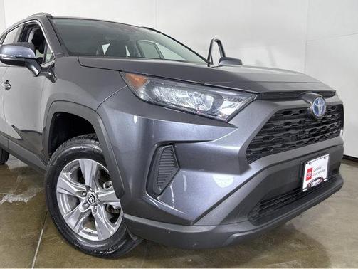 2022 Toyota RAV4 Hybrid LE