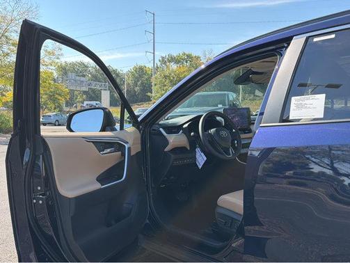 2025 Toyota RAV4 Limited