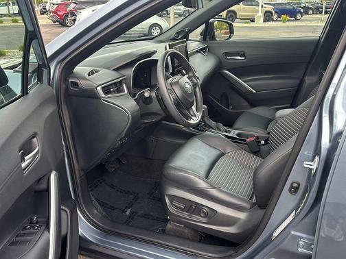 Celestite 2024 Toyota Corolla Hybrid SE