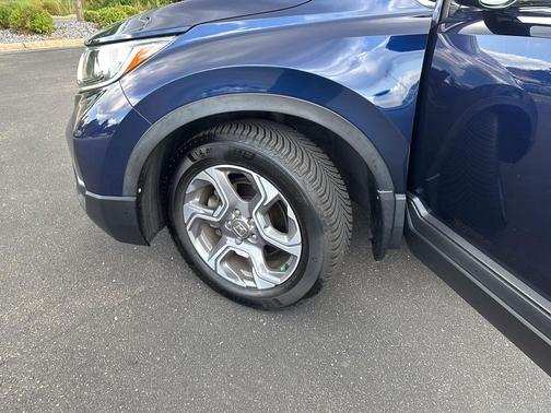 Obsidian Blue Pearl 2018 Honda CR-V EX