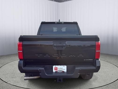 2024 Toyota Tacoma Hybrid TRD Sport