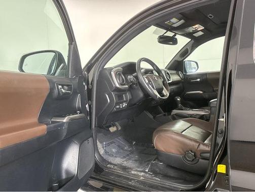 2017 Toyota Tacoma Limited