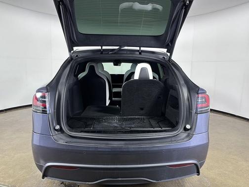 2022 Tesla Model X Plaid Tri Motor All-Wheel Drive