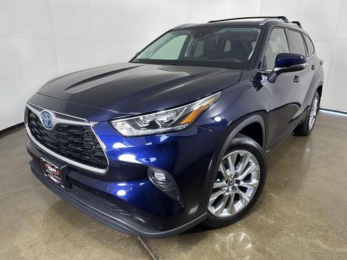 Blueprint 2023 Toyota Highlander Hybrid Limited