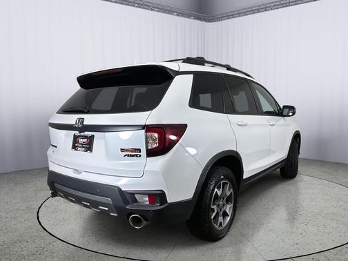 2022 Honda Passport AWD TrailSport