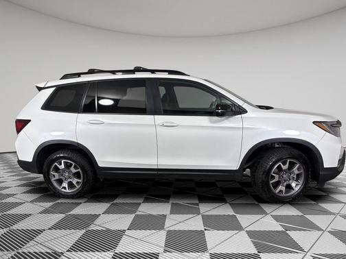 2022 Honda Passport AWD TrailSport