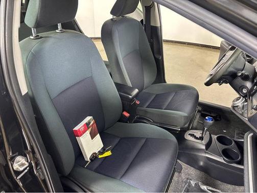 2016 Toyota Prius c Two